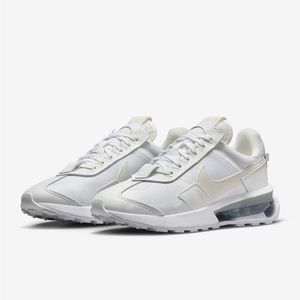 Nike women’s Air max
